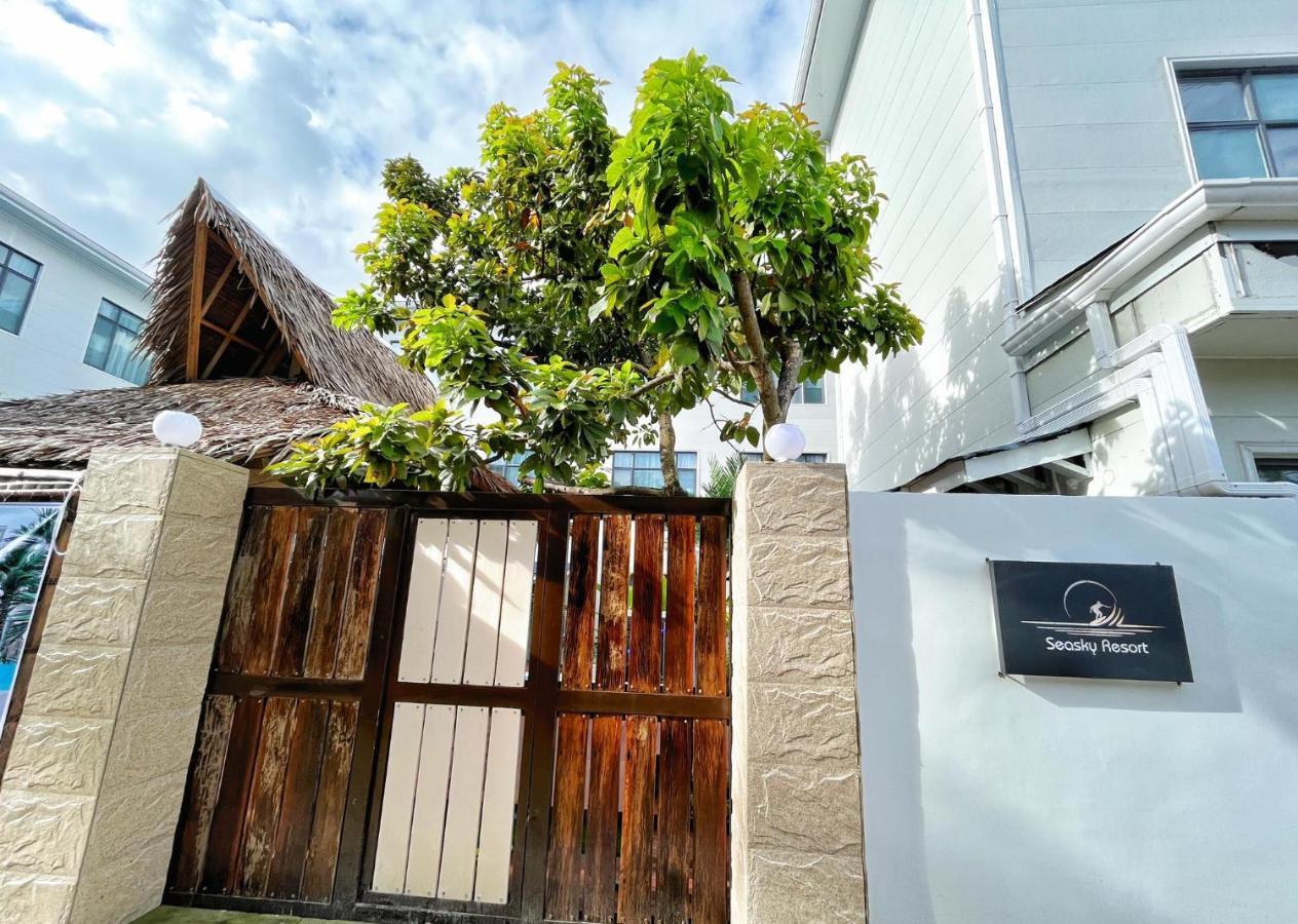 Siargao Seasky Resort Catangnan Luaran gambar
