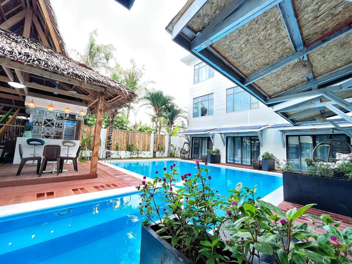 Siargao Seasky Resort Catangnan Luaran gambar