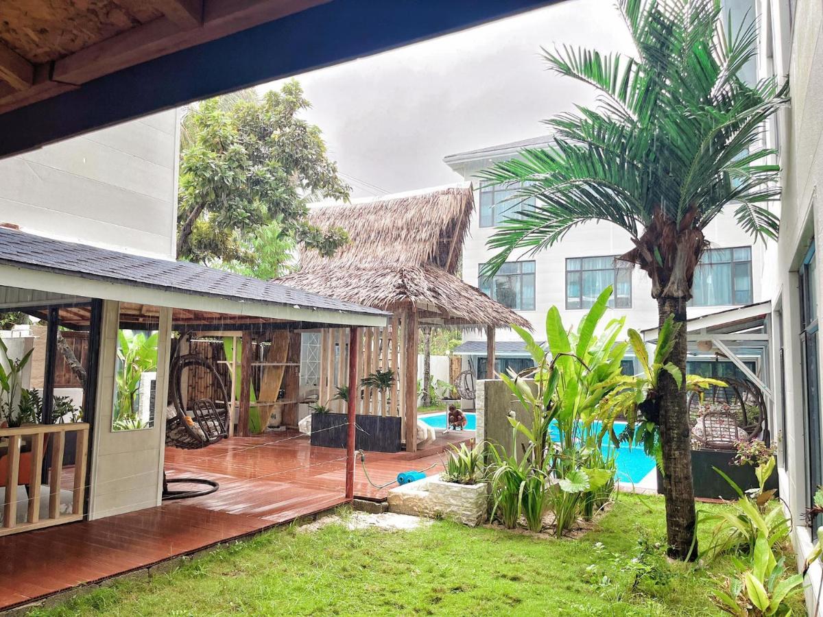 Siargao Seasky Resort Catangnan Luaran gambar
